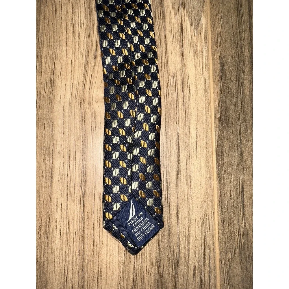 Nautica Men's Neck Tie‎ Blue 100% Silk